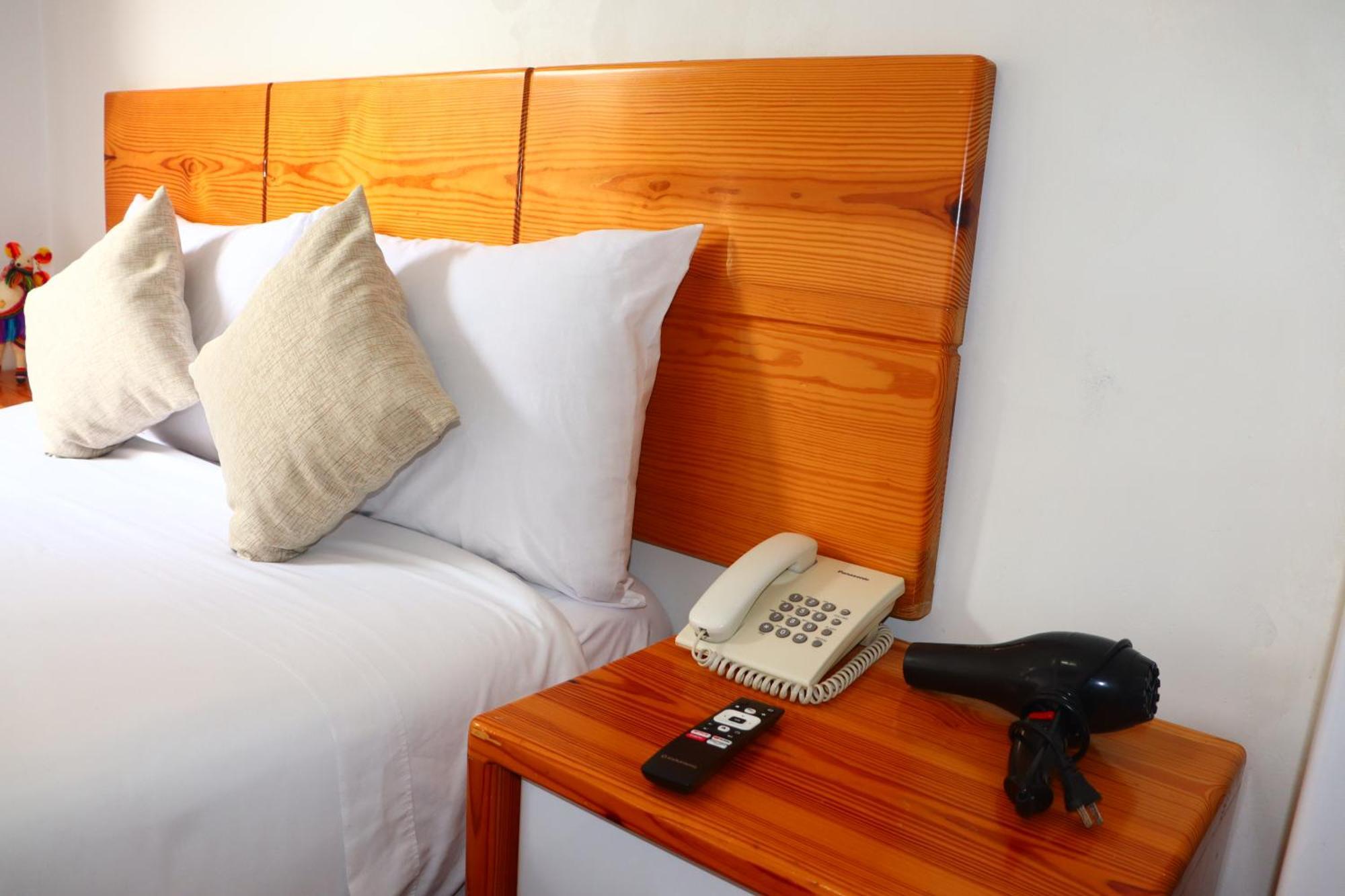 Fenix Hotel 3*